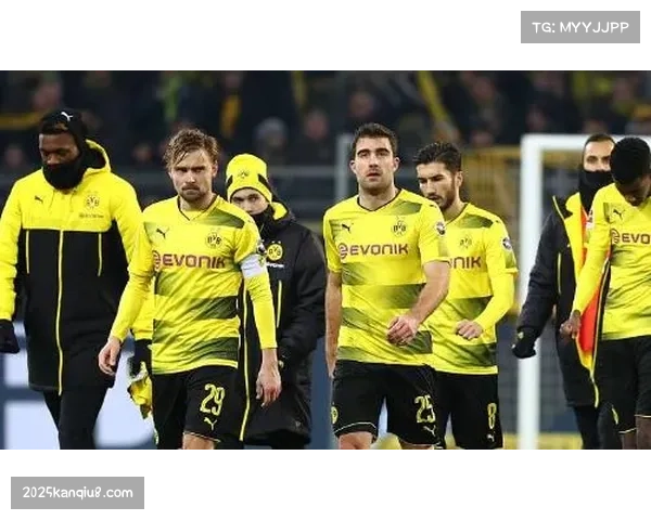 从降级区到安全区：美因茨四月三连胜背后的更衣室团结故事